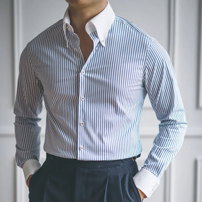 Chemise bleue à rayure