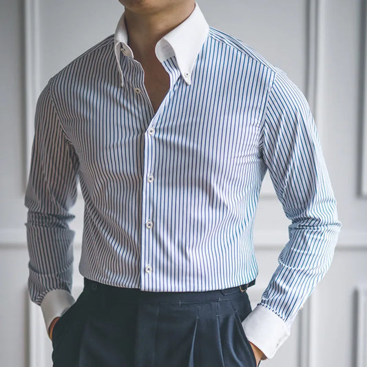 Chemise bleue à rayure